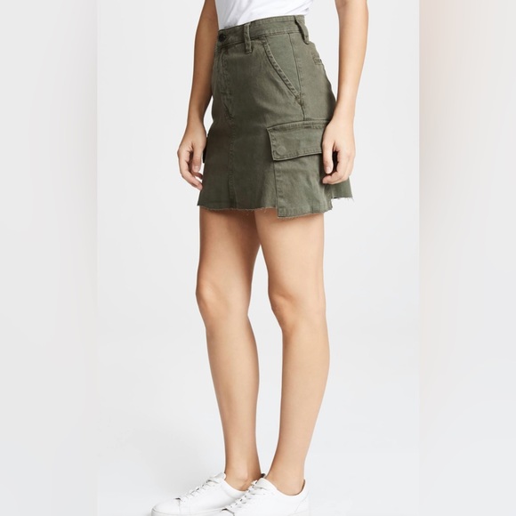 JOE’S JEANS Stone High Rise Cargo Skirt With Asymmetrical Hem Detail - Picture 6 of 9
